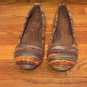 warm toned fabric flats